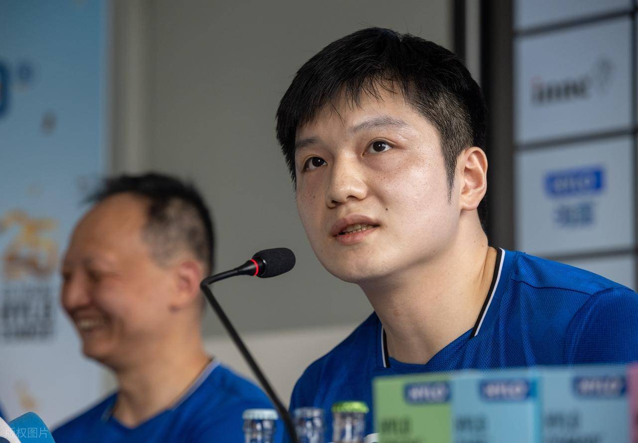 ac米兰体育官网-法国乒乓球队险胜德国乒乓球队,樊振东完成帽子戏法的简单介绍