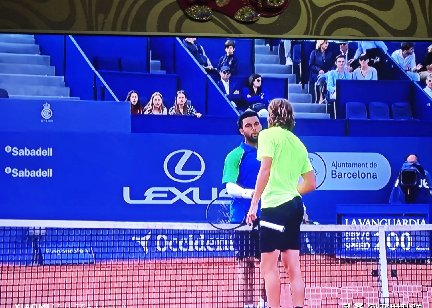 米兰体育官网-德国网球队险胜英国网球队,西西帕斯绝境逆转的简单介绍