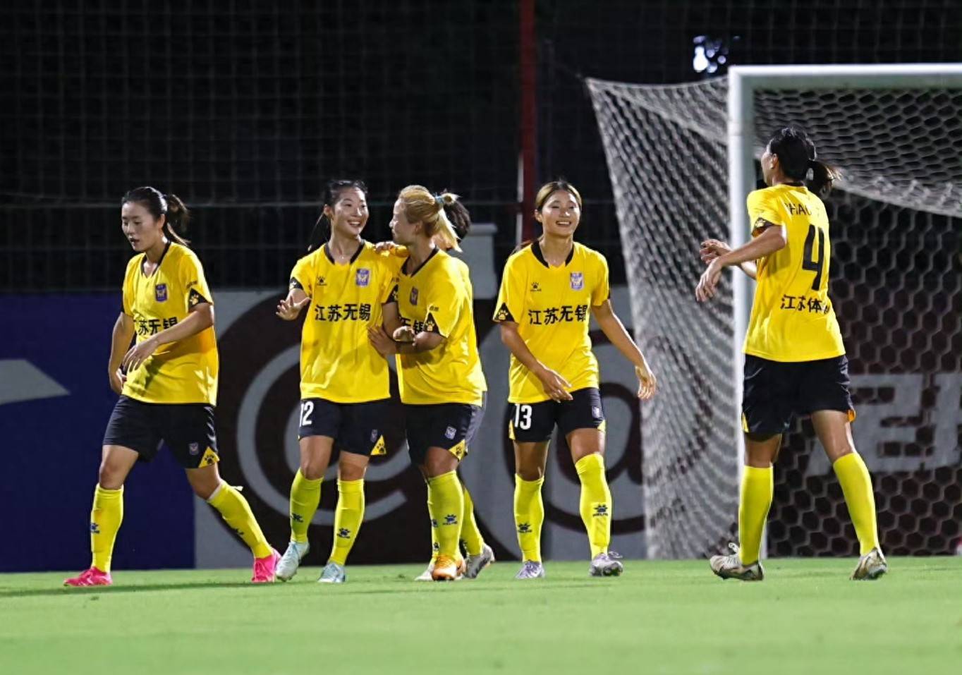 包含精益求精的比赛，球员们竭尽全力的词条