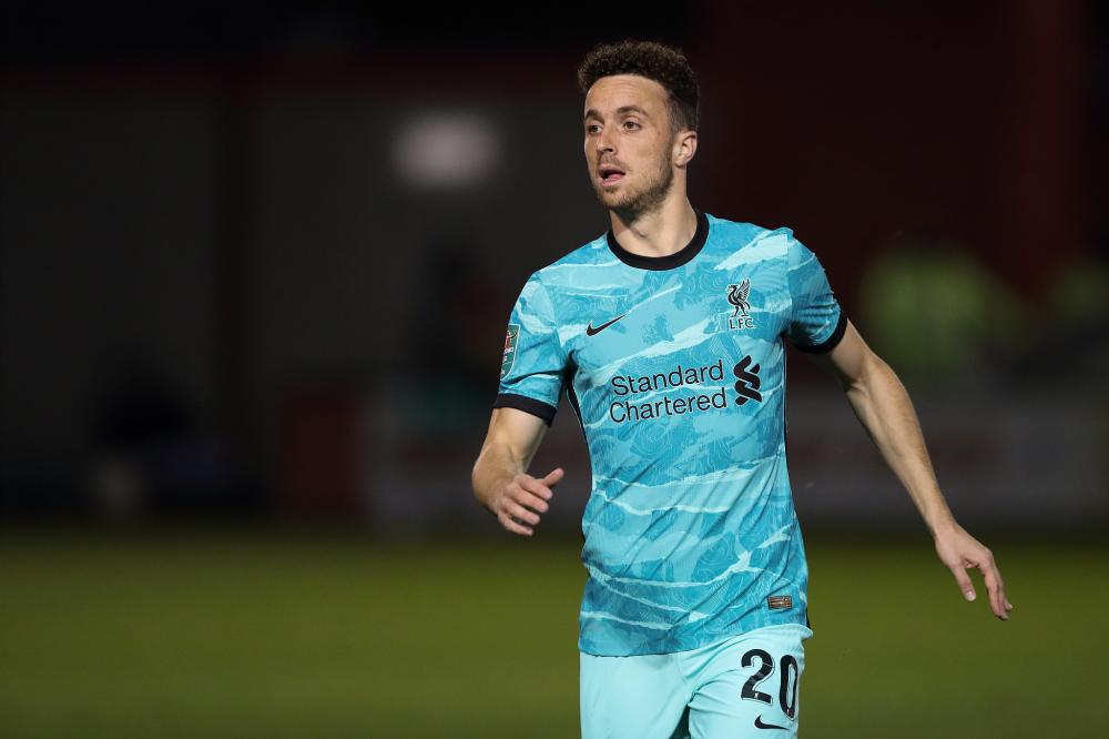 包含莱斯特城客场大胜，保持联赛不败纪录的词条