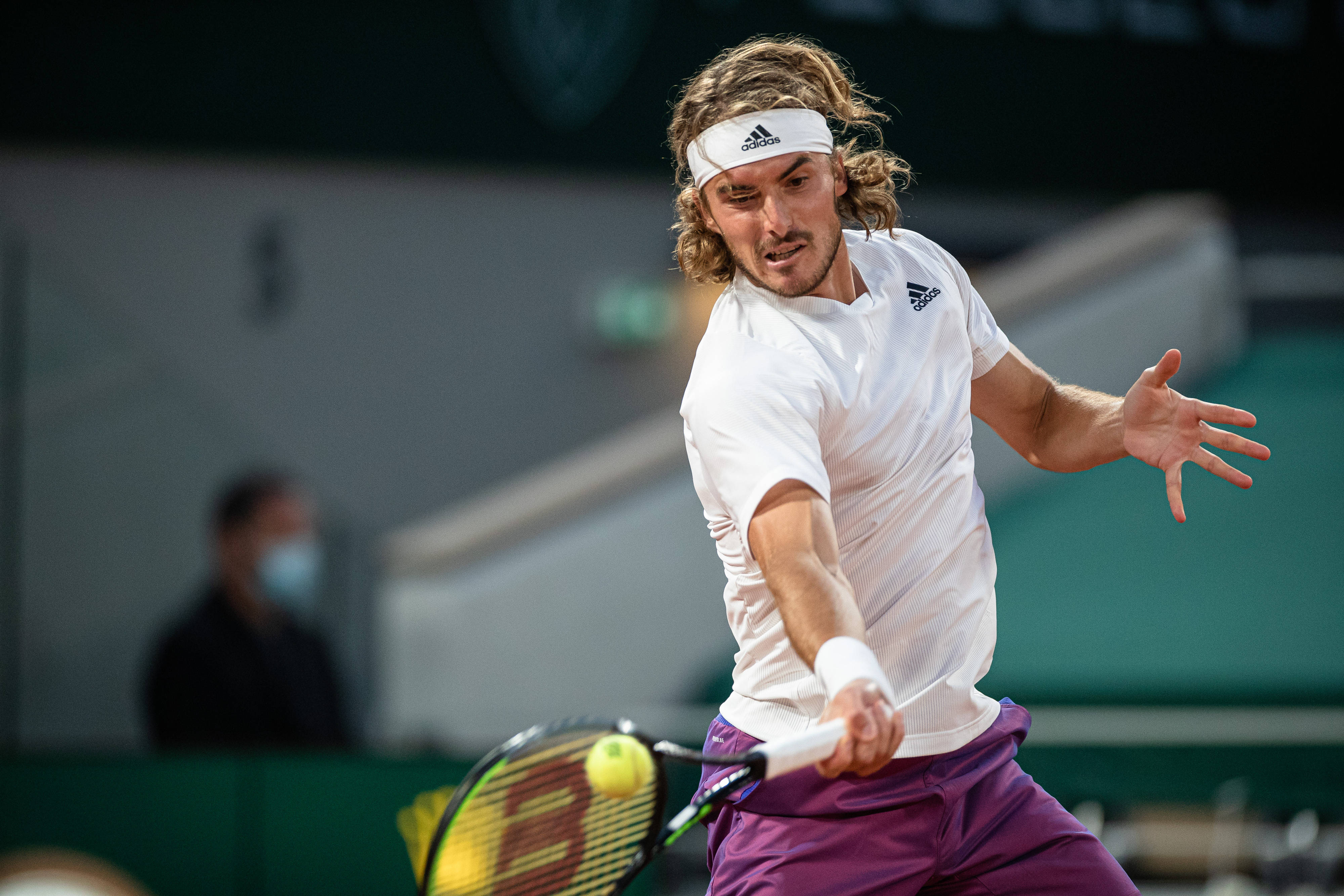 米兰体育app-关于澳大利亚网球队轻取英国网球队，西西帕斯统治全场的信息