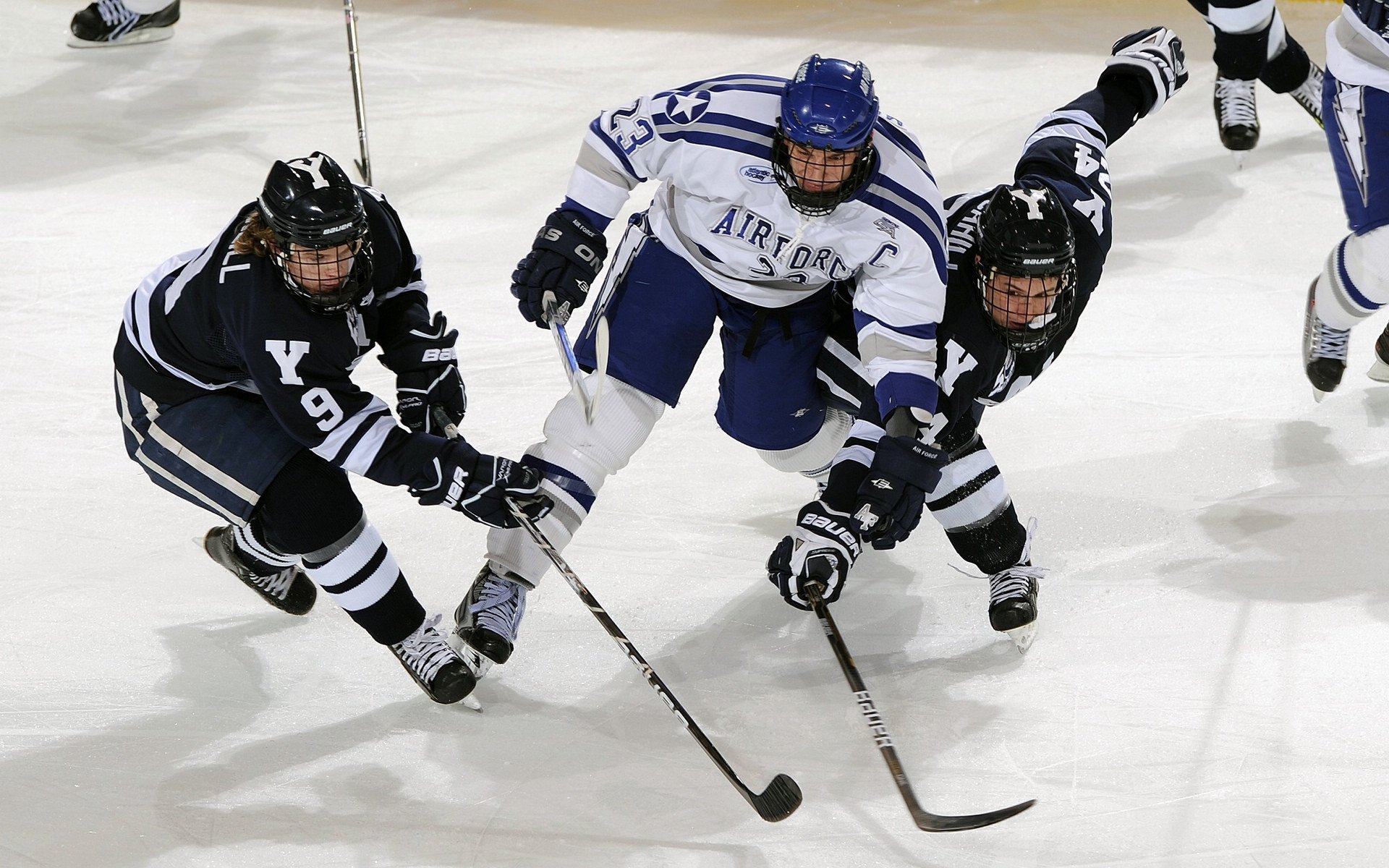 冰与火的对决，贝林厄姆在极寒之地的硬仗加冕礼